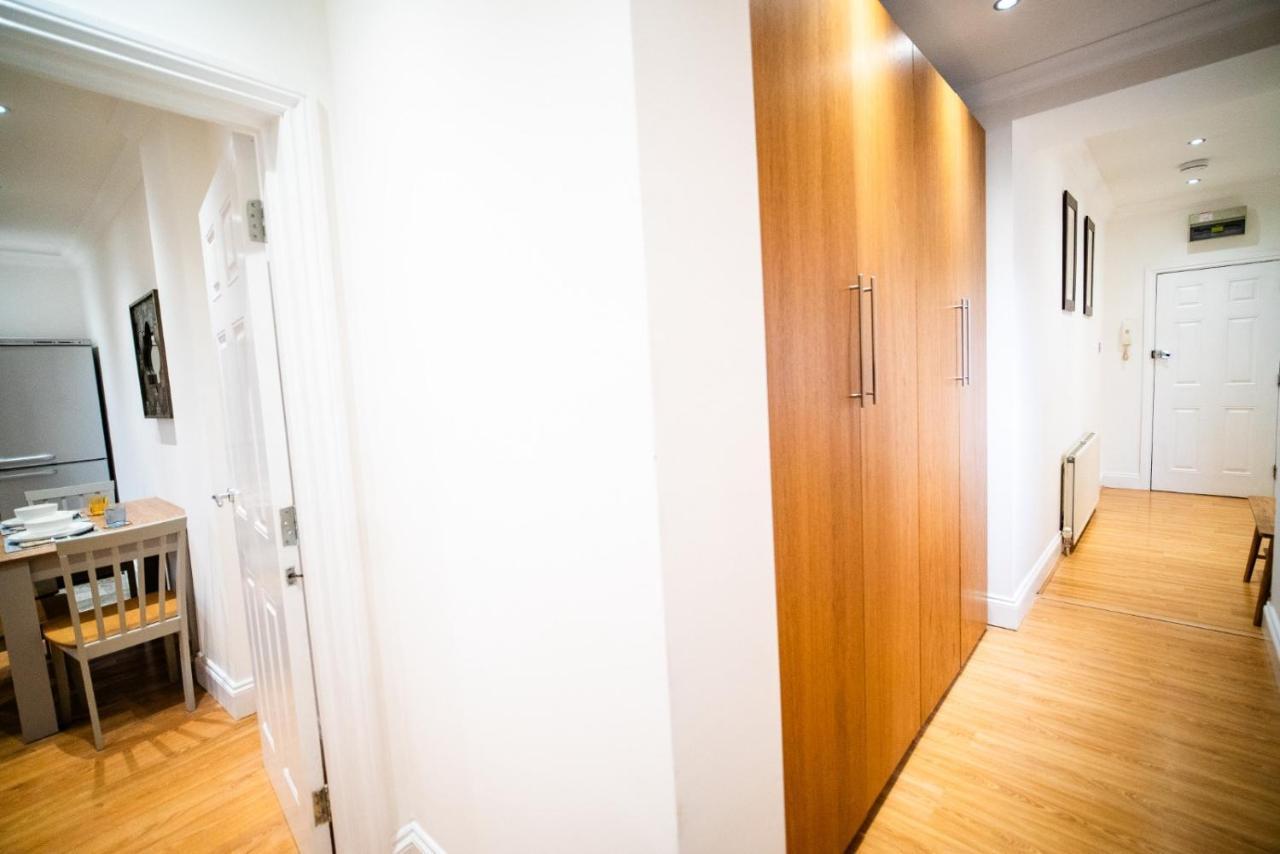 Stay With Serena Homes , One Bedroom Apartment بورلي المظهر الخارجي الصورة